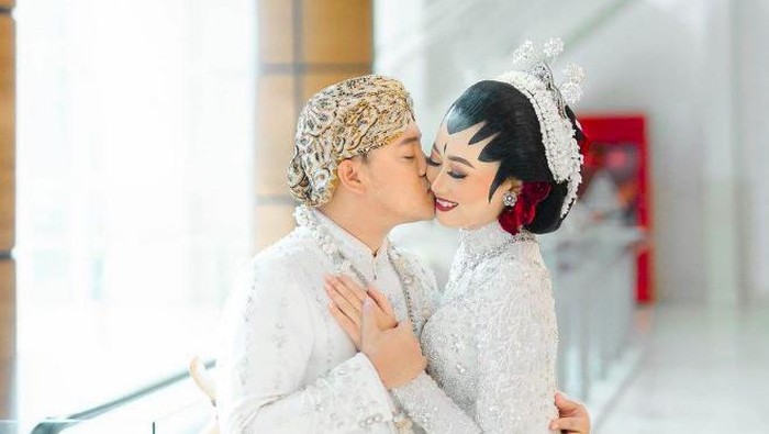 Potret Danang DA resmi menikah.