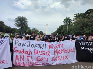 Kena PHK, Buruh Produsen Alkes Gelar Demo di Kawasan Patung Kuda