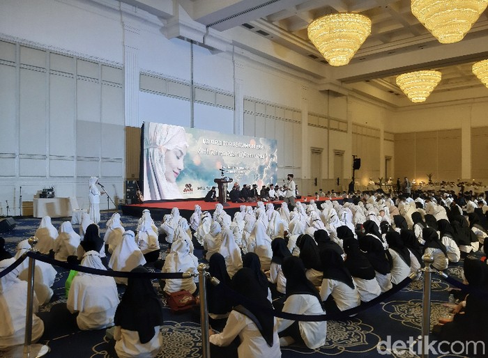 Acara 40 Harian Vanessa Angel yang digelar Doddy Sudrajat dan Milano Lubis di The Tribrata.