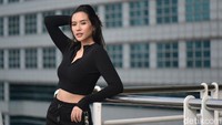 Elvira Devinamira juga punya hobi lain yaitu memelihara kuda. Foto: Ari Saputra/detikHOT