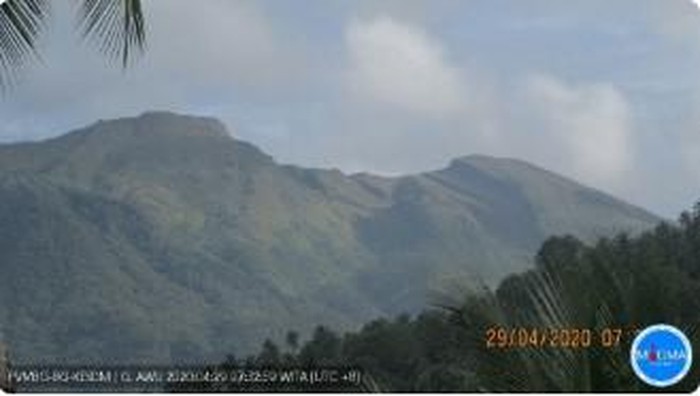 PVMBG Naikkan Status Gunung Awu di Sulut Menjadi Siaga