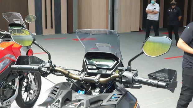 Honda New CB150X Special Edition