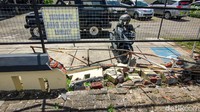 Kanit Lantas Polsek Sentolo, Iptu Sayana mengatakan peristiwa ini terjadi pada tadi pagi sekitar pukul 07.45 WIB. Kecelakaan bermula saat truk bernopol H 1321 TF melaju dari arah timur atau Kota Yogya ke barat masuk wilayah Kulon Progo.