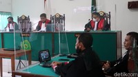 Diberitakan sebelumnya, tim JPU menuntut Nani selama 18 tahun penjara. Jaksa menilai Nani secara sah dan meyakinkan bersalah melakukan tindak pidana pembunuhan berencana.