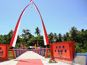 Bupati Kebumen Bangun Lagi Jembatan yang 11 Tahun Rusak karena Bencana