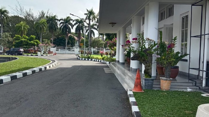 Kondisi area rumdin Gubsu Edy pada Senin (13/12/2021) Kondisi area rumdin Gubsu Edy pada Senin (13/12/2021)