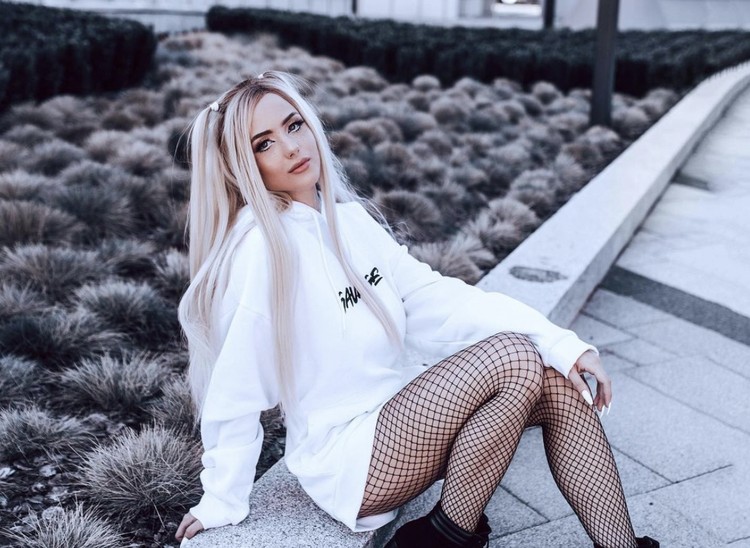 Kristina Kika Kristina Kika