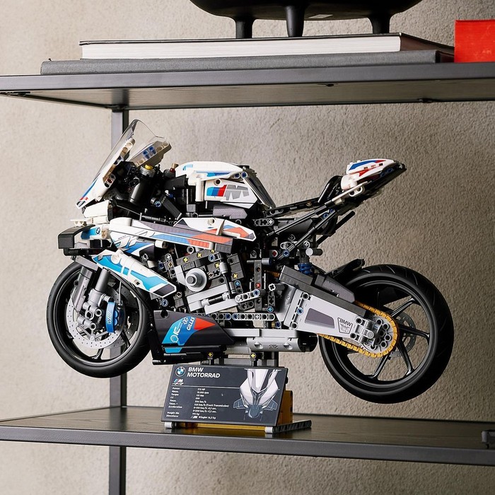Lego BMW M 1000 RR