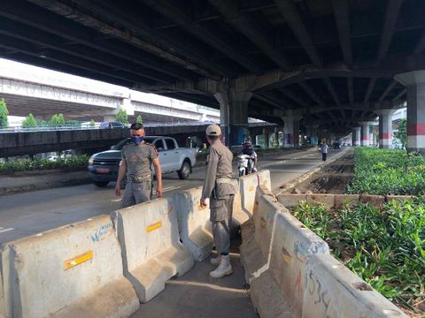 Lokasi pelemparan batu di Jl DI Panjaitan, Jaktim