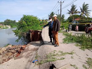 Longsor di Teluknaga Tangerang Timpa Warung Kopi, Tak Ada Korban Jiwa