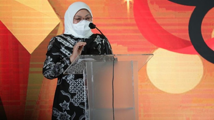 Menaker Ida Fauziyah