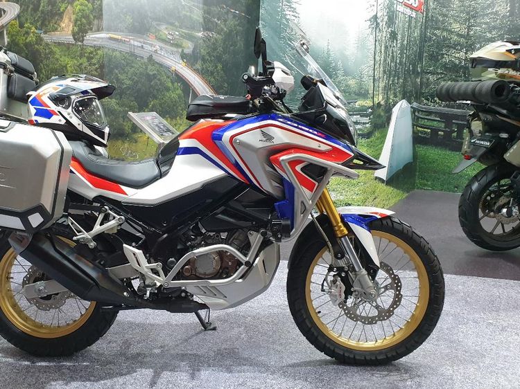 Wujud Honda CB150X yang Dimodifikasi Jadi Mirip Africa Twin