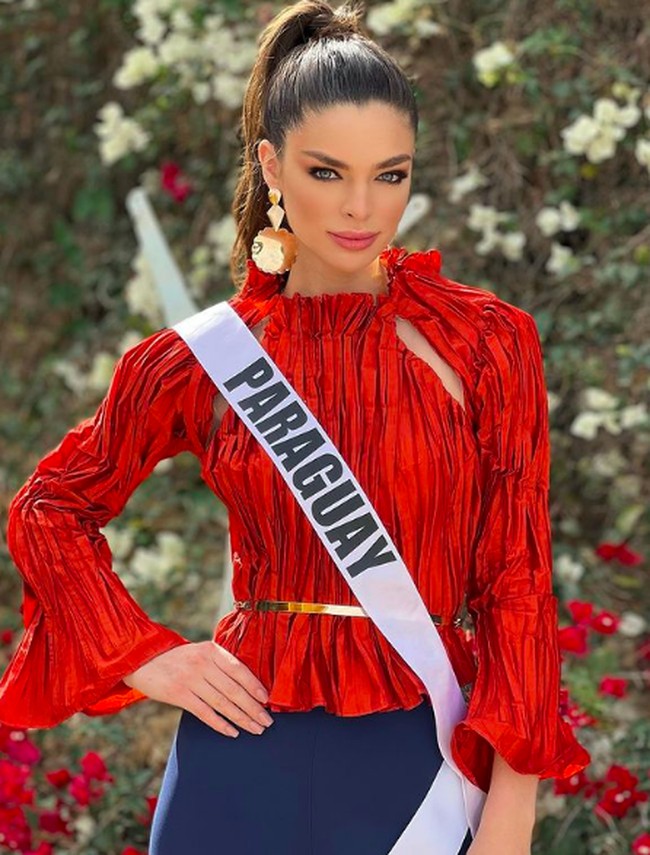 Nadia Ferreira adalah juara dua atau runner up 1 Miss Universe 2021 yang mewakili Paraguay. Foto: dok. Instagram/@nadiatferreira