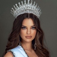 Nadia juga aktif dalam berbagai gerakan perempuan di negaranya. Model dan aktivis cantik ini tak segan untuk turun tangan. Foto: dok. Instagram/@nadiatferreira