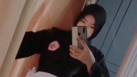 Dengan bayaran senilai Rp 500 hingga Rp 600 per satu sak semen, Aini mengaku bisa memperoleh Rp 400 ribu rupiah setiap kali bekerja pada akhir pekan tersebut.