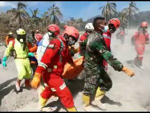 Satu Korban Tewas Erupsi Semeru Ditemukan Pagi Ini, Totalnya Jadi 47