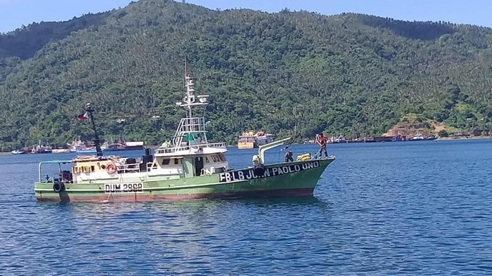 Kementerian Kelautan dan Perikanan (KKP) terus memberantas kapal maling ikan baik kapal lokal maupun asing. Ada puluhan kapal dan ratusan ABK yang ditindak.