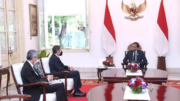 Presiden Jokowi Bertemu Menlu AS