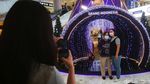 Pusat Perbelanjaan Berhias Pernak-pernik Natal