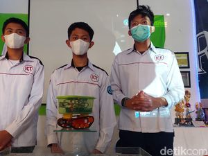 Keren! Siswa SMP di Cimahi Rakit Robot Pelacak Sampah Gorong-gorong