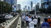 Diketahui usai melakukan aksi di Kedubes AS mereka melanjutkan longmarch hingga Kedubes Kanada.