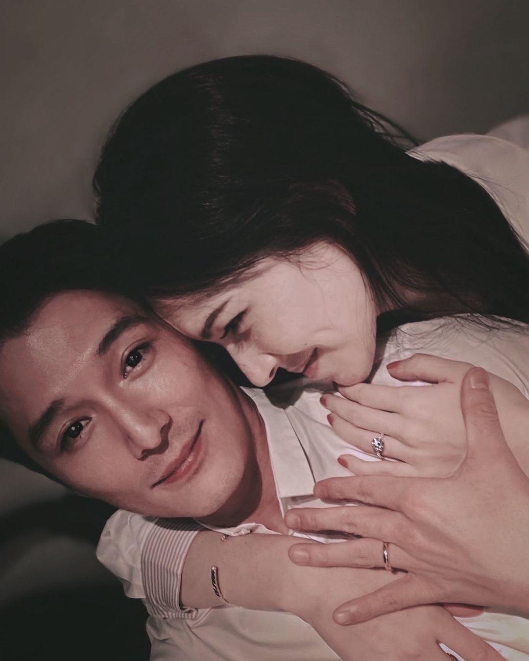 Tiffany Ann Hsu dan Roy Chiu
