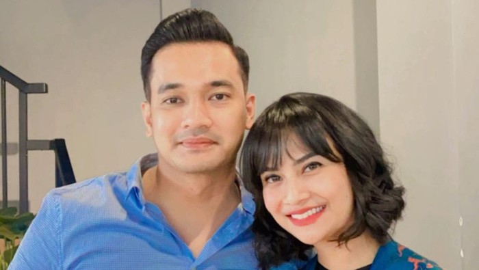 Vanessa Angel dan Bibi