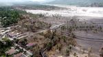 Abu Vulkanik Semeru Sapu Bersih Kampung Kamar Panjang