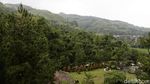 Resor Adem di Tepi Sungai Bandung