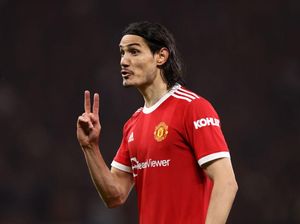 Fans West Ham Gugat Gol Rashford, Kasih Bukti Kocak Cavani Offside
