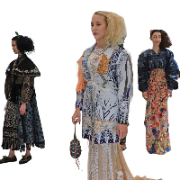 Desainer Mel Ahyar menampilkan koleksi busananya yang bertema Juxtapose di Heya Arabian Fashion Exhibition di Doha, Qatar. Foto: dok. KBRI Doha.