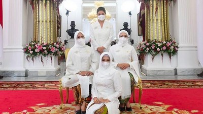 7 Momen Langka Para Istri Menteri Jokowi Kompak Berkebaya Putih, Ada Eks Model