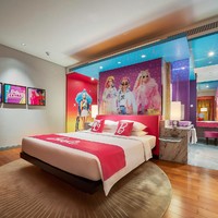 Harga menginap di ‘hotel Barbie’ mulai dari RM2320 atau sekitar Rp 7,8 juta per malam untuk dua orang dewasa. Paket menginap ini sudah termasuk sarapan, sajian afternoon tea di Barbie Cafe, hadiah, WiFi serta parkir gratis. Foto: Dok. Grand Hyatt Kuala Lumpur