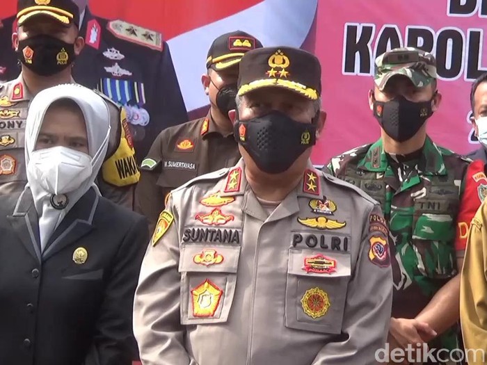 Kapolda Jabar Suntana di Subang