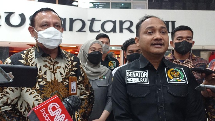 Ketua KPK Firli Bahuri dan Ketua Komite I DPD RI Fachrul Razi