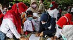 Momen Siswa SD Menjerit dan Menangis Saat Disuntik Vaksin