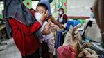 Momen Siswa SD Menjerit dan Menangis Saat Disuntik Vaksin