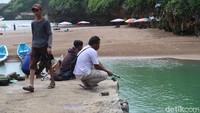 Pantai Baron akan dibuka saat libur Nataru, tapi wisatawan harus tetap taat prokes loh ya (Pradito Rida Pertana/detikcom)