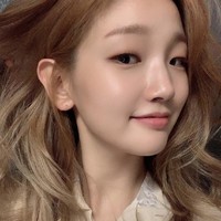 Park So Dam baru-baru ini menjalani operasi kanker tiroid. Kabar mengejutkan itu dibagikan agensinya, Artist Company pada Senin (13/12/2021). Foto: dok. Instagram sodam_park_0908