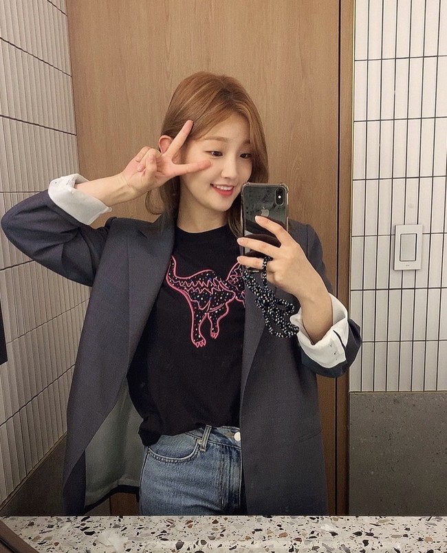 Film Special Cargo dijadwalkan tayang pada 12 Januari 2022. Film ini mengikuti kisah seorang sopir pengantar barang yang dapat mengirimkan apapun dalam waktu cepat. Foto: dok. Instagram sodam_park_0908