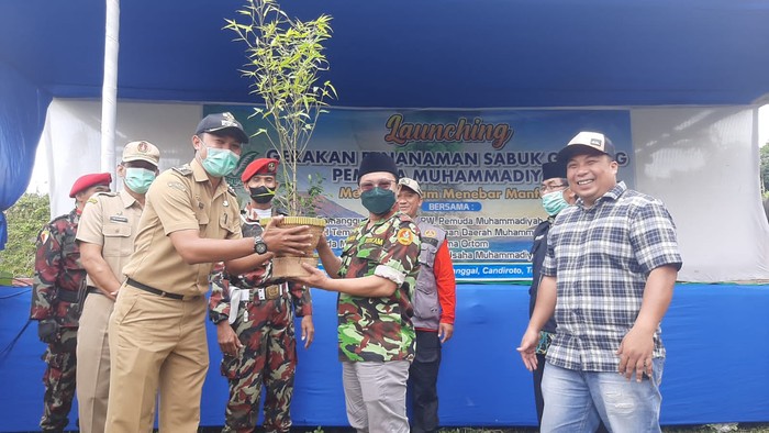 PP Muhammadiyah dan Pemkab Temanggung Tanam Pohon