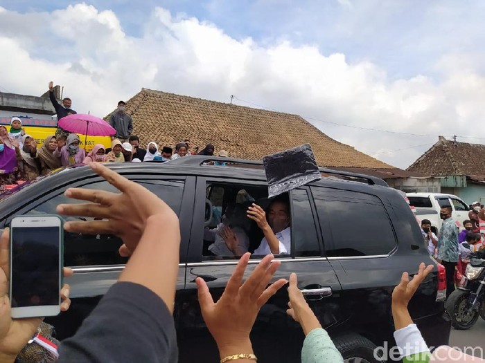 Presiden Jokowi saat berada di Temanggung, Selasa (14/12/2021).