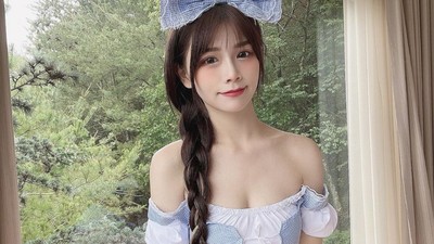 Potret Influencer Taiwan yang Tajir Jalur Pamer Aurat