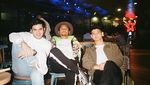 Pose Keren Rizky Nazar saat Makan Spaghetti dan Ngopi