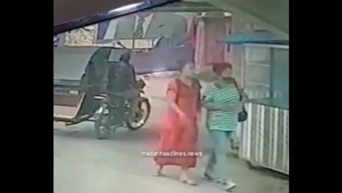 Screenshot video viral wanita dihipnotis di Medan (dok. Istimewa)