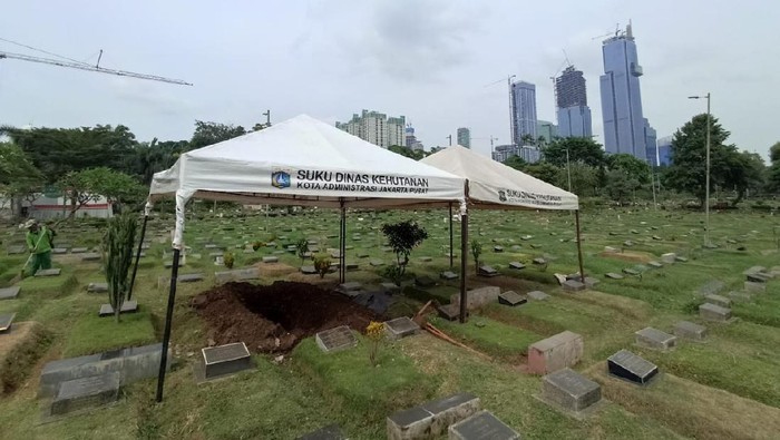 Suasana TPU Karet Bivak jelang pemakaman Haji Lulung (Foto: Wildan/detikcom)