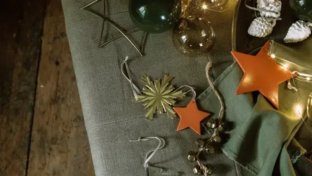 Tema Inspirasi Dekorasi Pohon Natal 2021