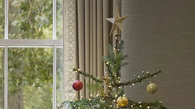 Tema Inspirasi Dekorasi Pohon Natal 2021