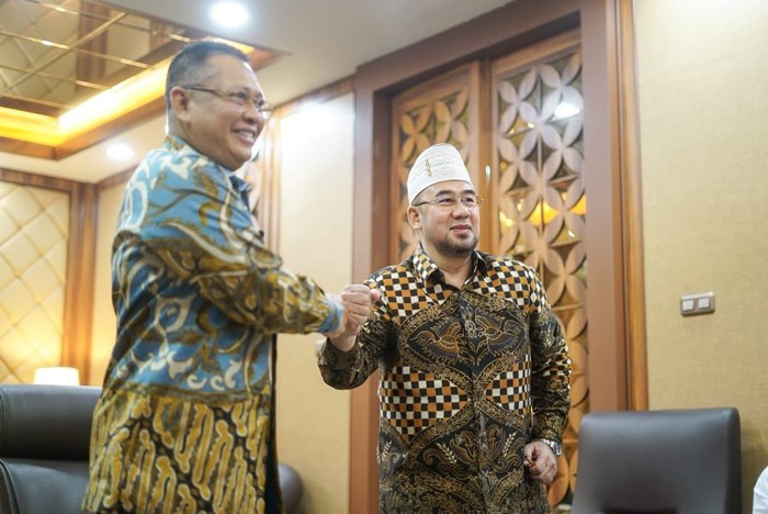 Bamsoet Resmikan Sekolah HAM MUI