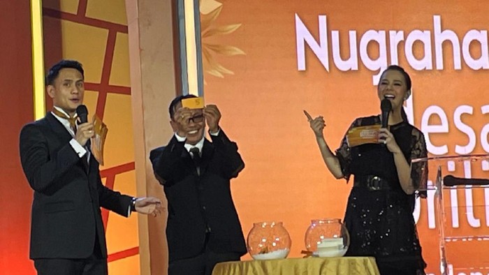 Desa Sukalaksana Garut Raih Juara Satu Desa Brilian 2021 Desa Sukalaksana terpilih sebagai juara satu dan meraih penghargaan Desa BRILIan Indonesia 2021, Selasa, (14/12/2021).
